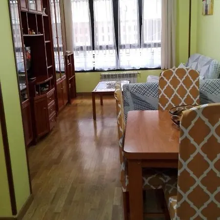 Amplio Loft Con Plaza De Garaje * Onís