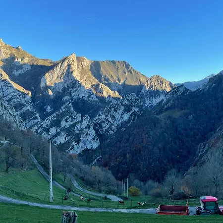 Amplio Loft Con Plaza De Garaje Onís