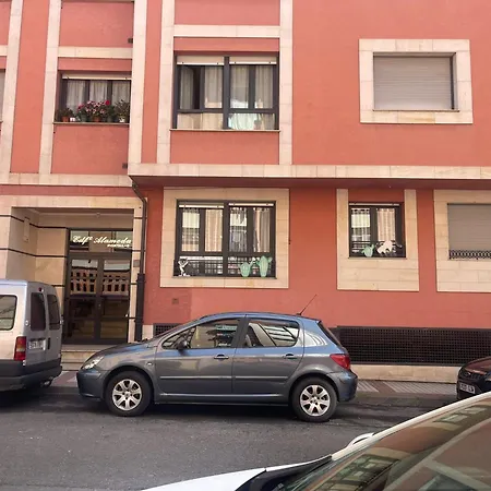 Apartment Amplio Loft Con Plaza De Garaje Cangas de Onis